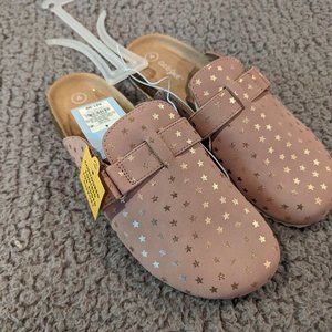 Cat & Jack Gold Star Clogs